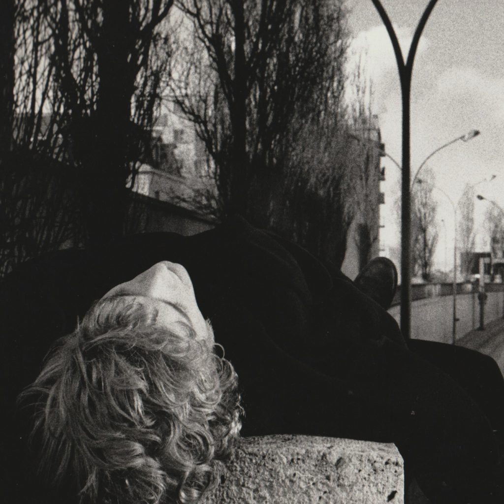 Attendre le navire d'Alain Raoust